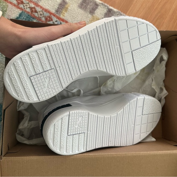 NWT 🔥 Puma Cali Sport Repeat Cat White and Black EXCLUSIVE Sneakers - Picture 7 of 7